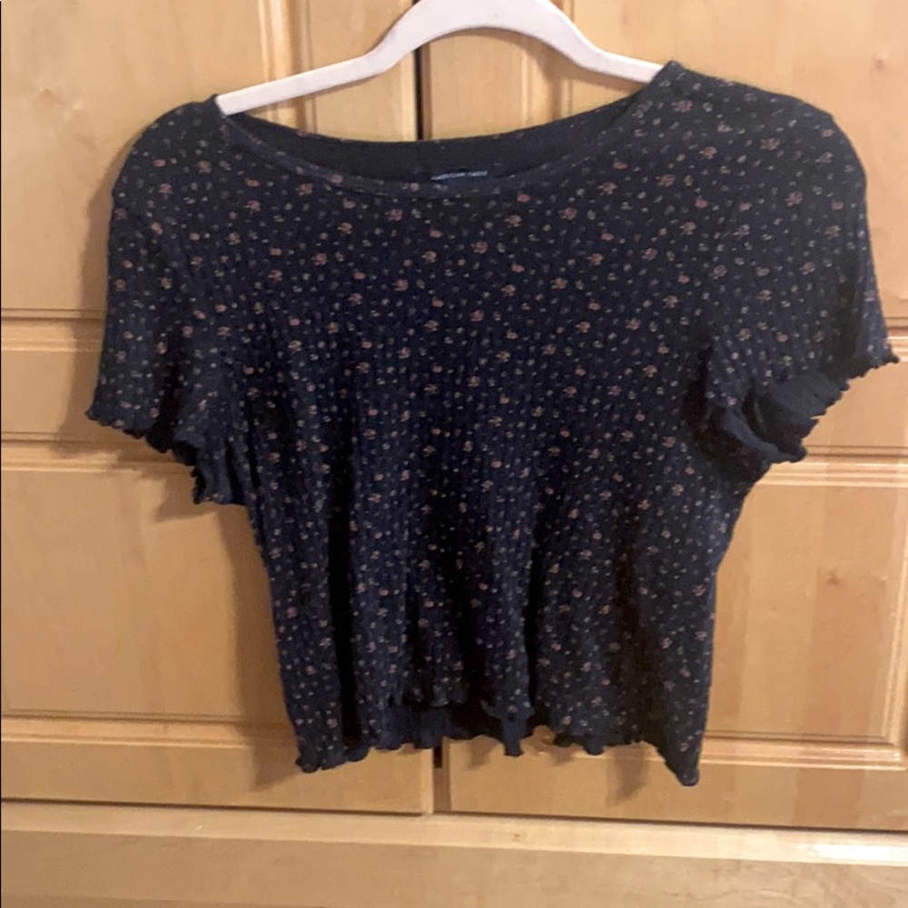 Cropped tee